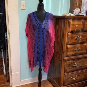 Elegant Red and Blue Women's Swim Coverup